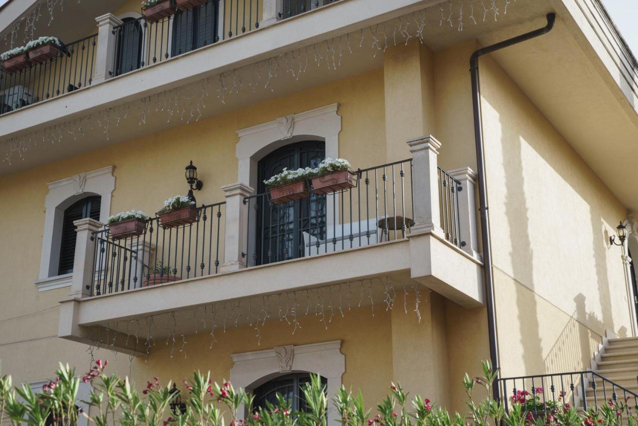 Caffetteria Luca Suite & Rooms Бронте Екстер'єр фото
