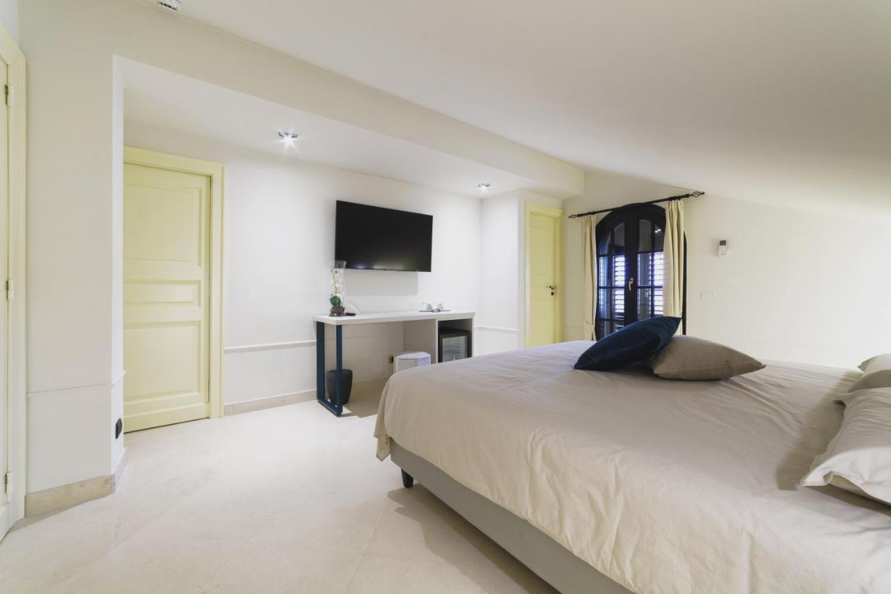 Caffetteria Luca Suite & Rooms Бронте Екстер'єр фото